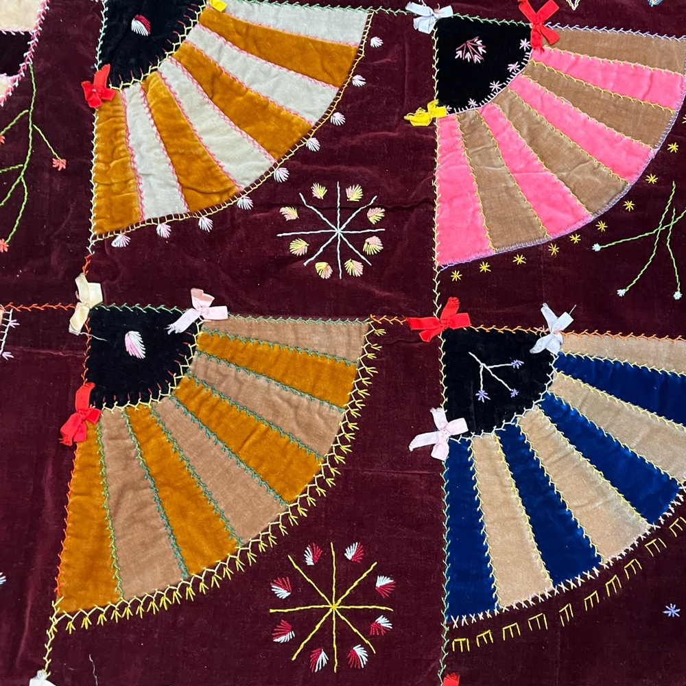 1903 HandMade Antique Crazy Quilt Colorful Patchwork with Fan Design 68X75 - Picture 6 of 8